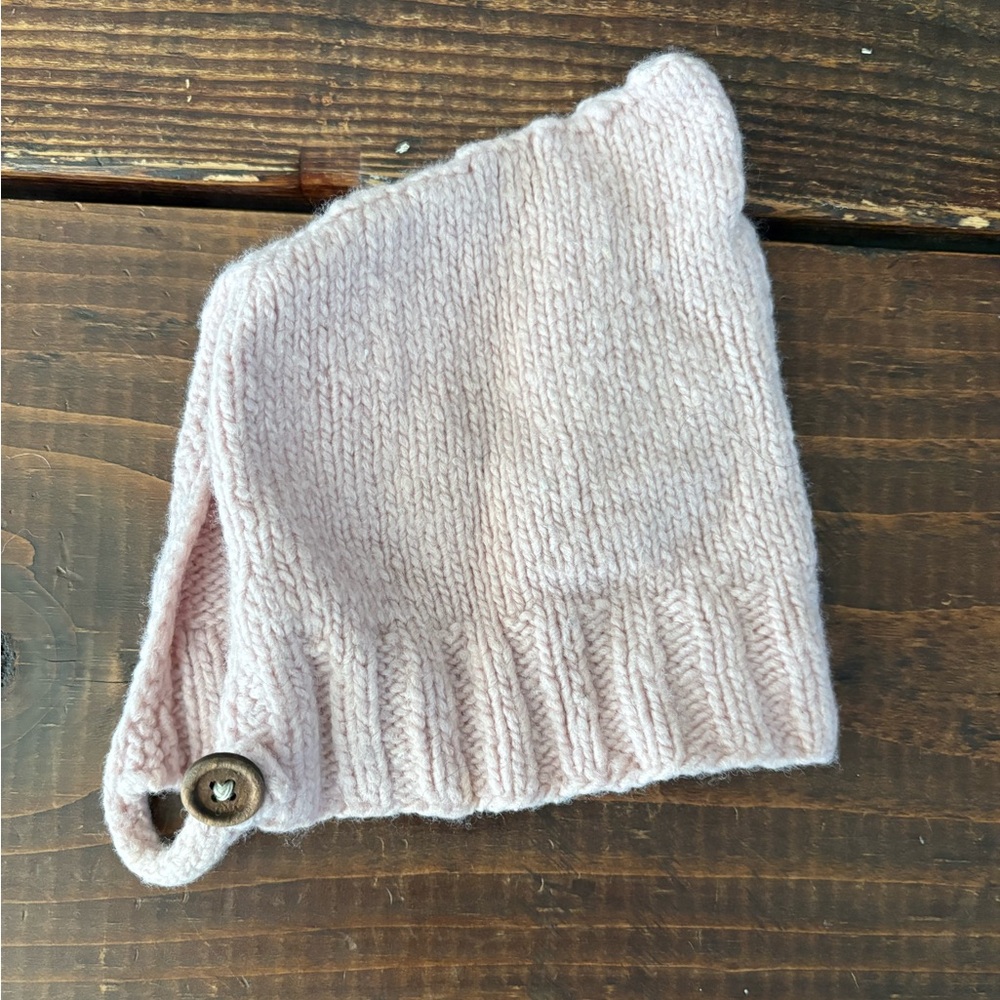 Cozy Pink Knit Beanie with Button Detail